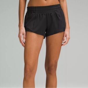 Lululemon Hotty Hot Low Rise 2.5” Shorts